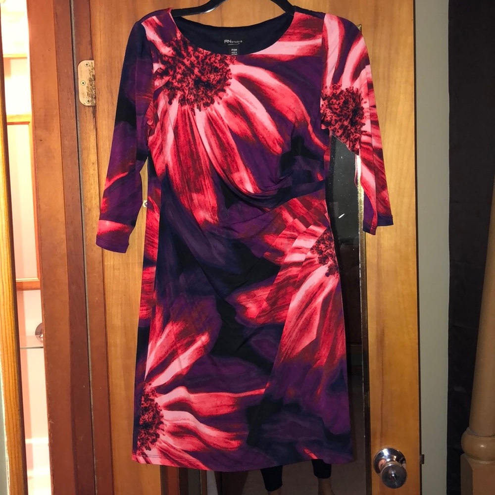 RN Studio dress sz petite small